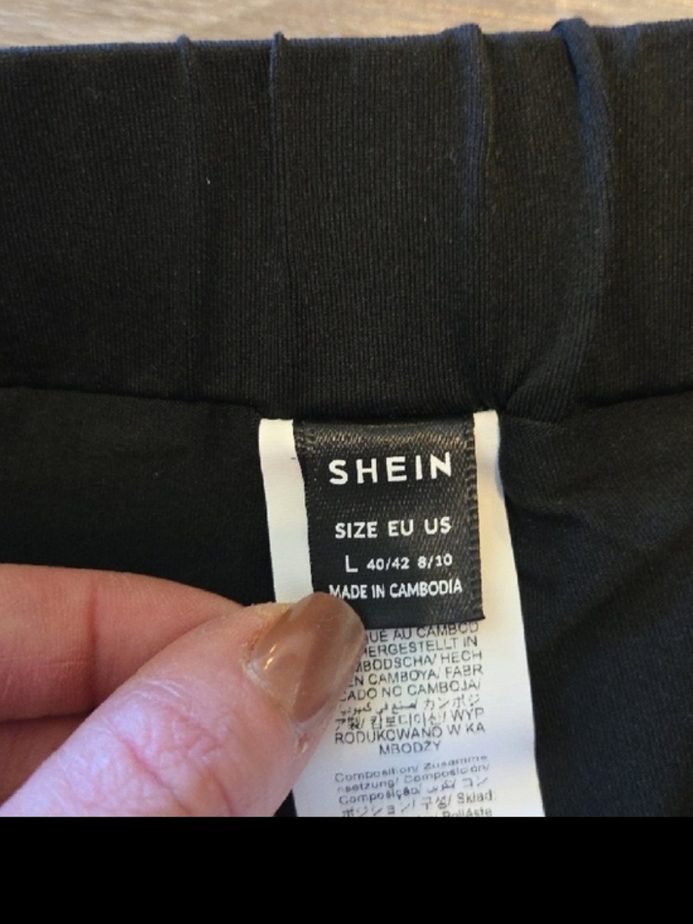 SHEIN Black Mini Skirt with Side Slit - Picture 4 of 5
